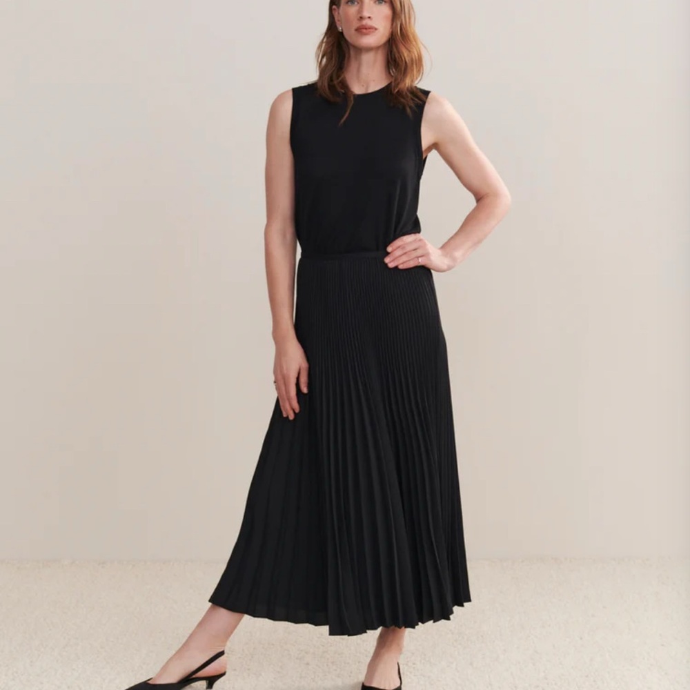 Jenni Kayne Black Pleated Skirt